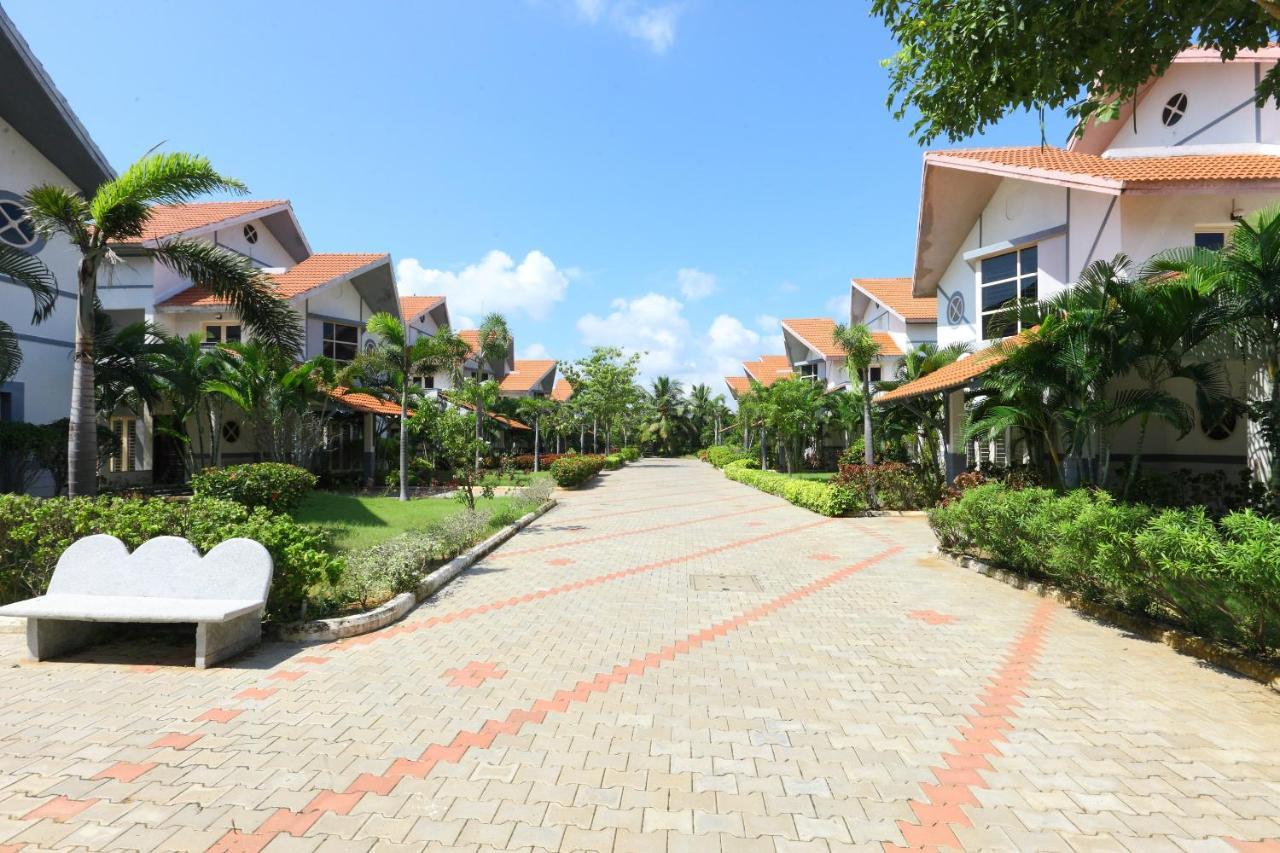 Hotel Capital O Twilight Bay Madrás Exterior foto